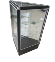 *Corner Triangle Radius Edge Black