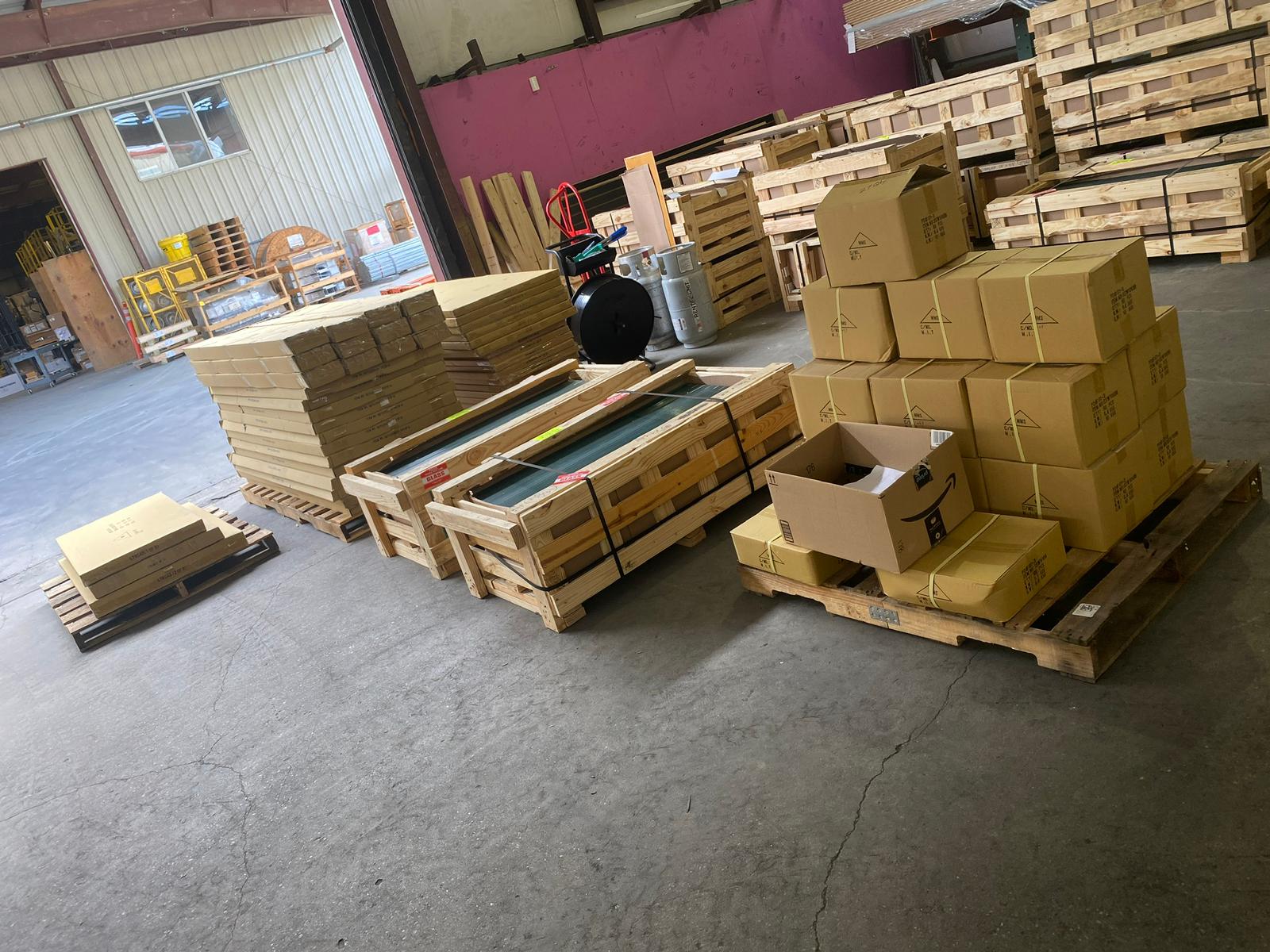 Showcases Direct | Modern Store Fixtures & Retail Displays 