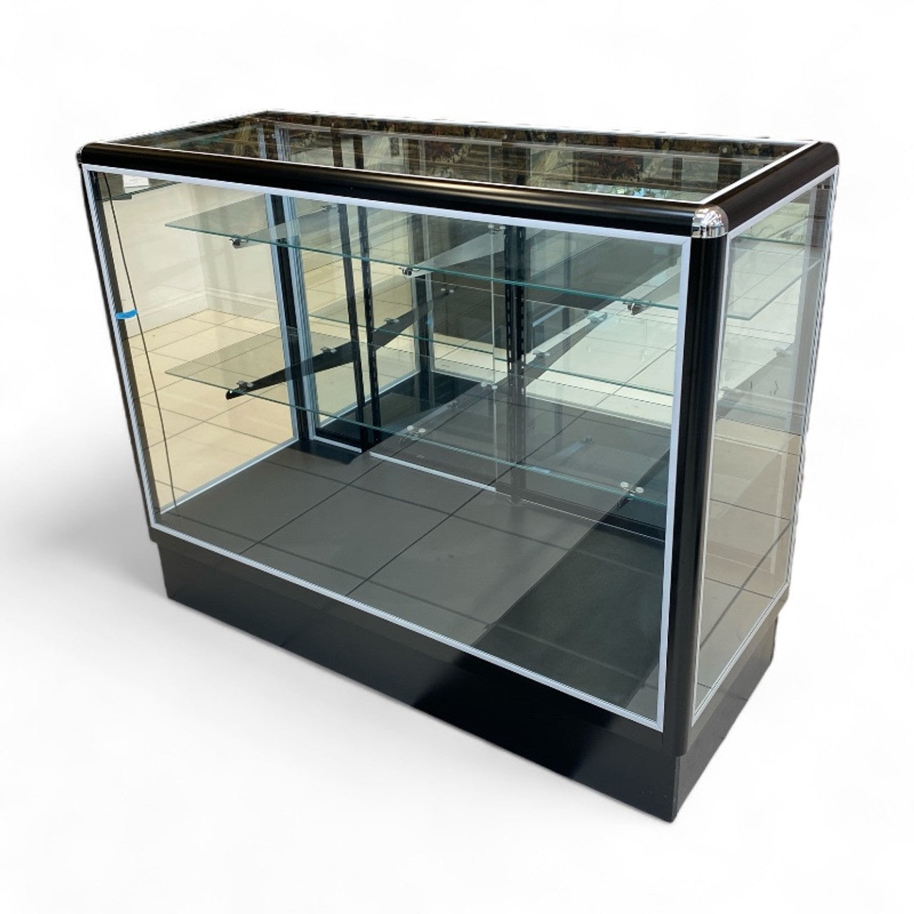 * Radius Edge 6ft Showcase Black Mirrored Doors